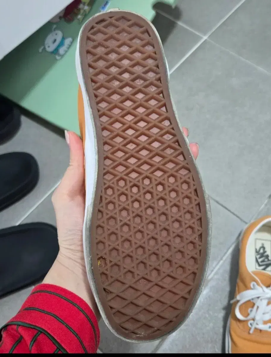 thumbnail-1